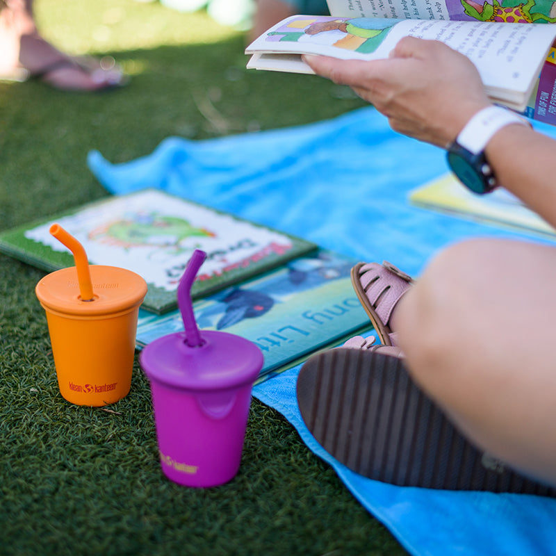 10oz-kid-s-cup-with-straw-lid-d4 10oz_kids_cups_straw_reading_blanket_square.jpg