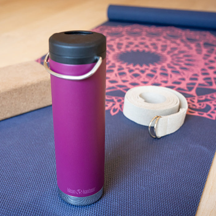 tkwide-twist-cap-with-straw-kit-v4 K20TKWPT-PP-T-TWIST-yoga_bottle_closed_lifestyle_a5ac6535-9c60-42bb-86fe-b94b5cef2b68.jpg