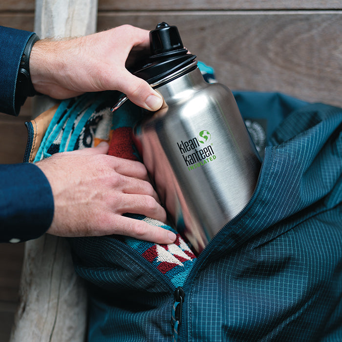 tkwide-chug-cap-j0 K64TKWSSL-BS-Chug-Cap-Out-of-Duffle_lifestyle.jpg