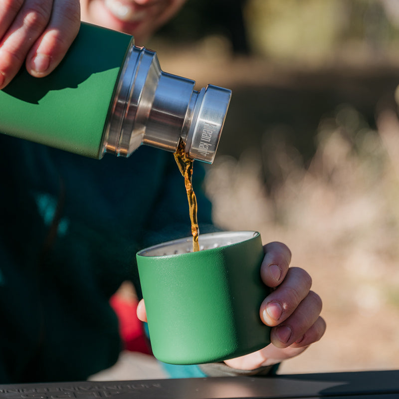 tkpro-maintenance-kit-k0 tkpro_32oz_thermos_green_pourthrough_lifestyle.jpg