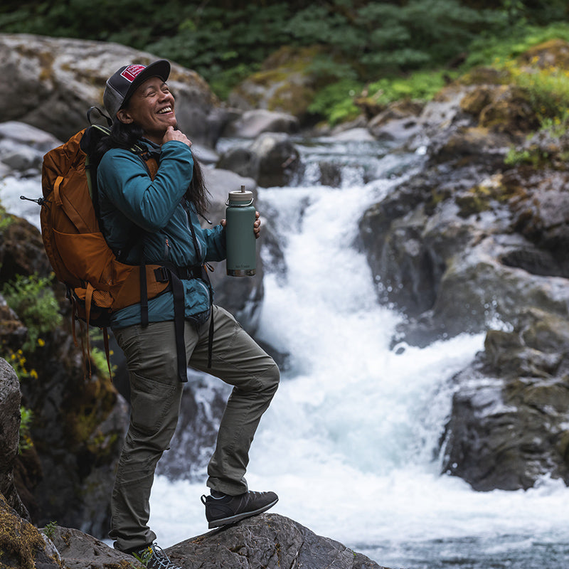 32oz-tkwide-with-twist-cap-x8 tkwide_32oz_insulated_bottle_twist_backpack_river_guy_square.jpg